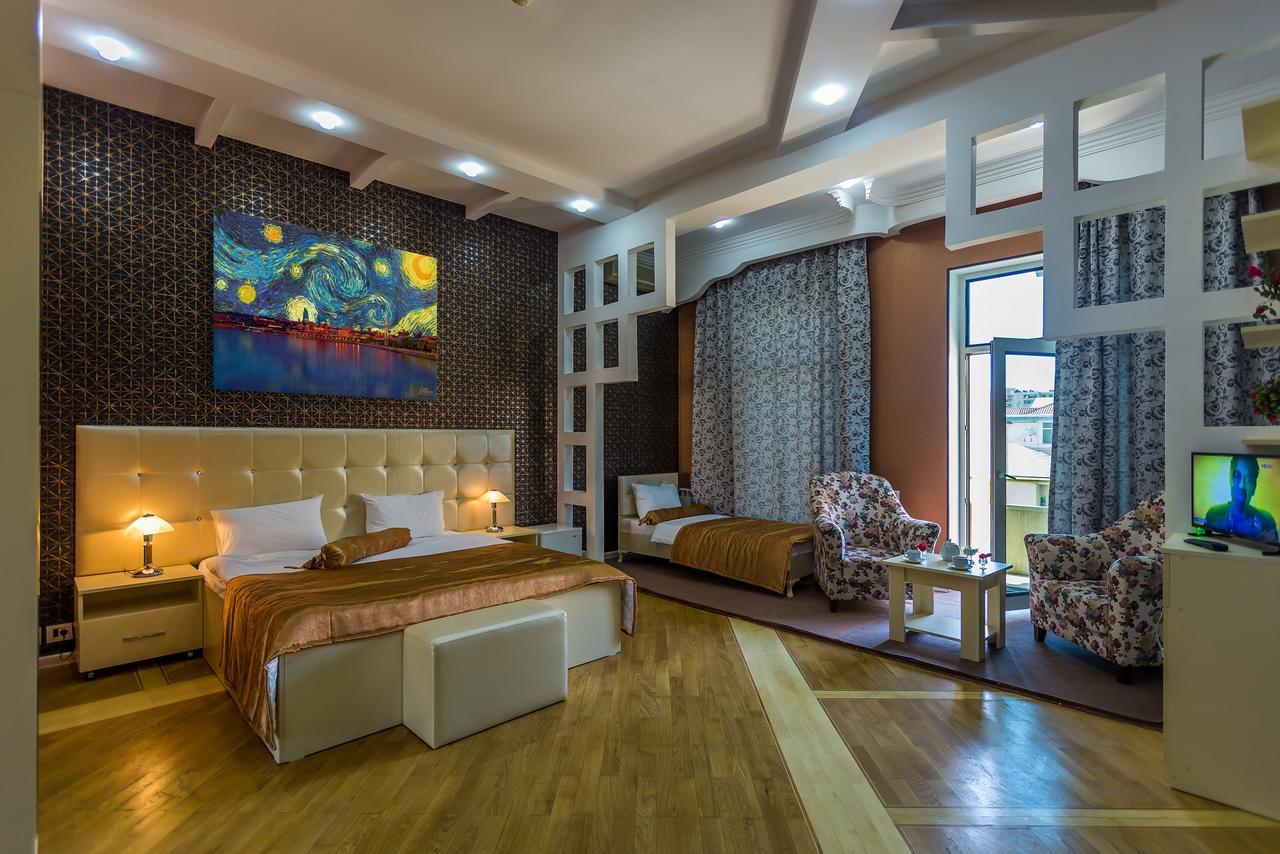 Vania Hotel Baku Exteriör bild